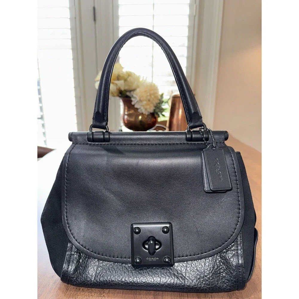 Coach Black Crossbody Bag: Missing hang tag! - Picture 3 of 16